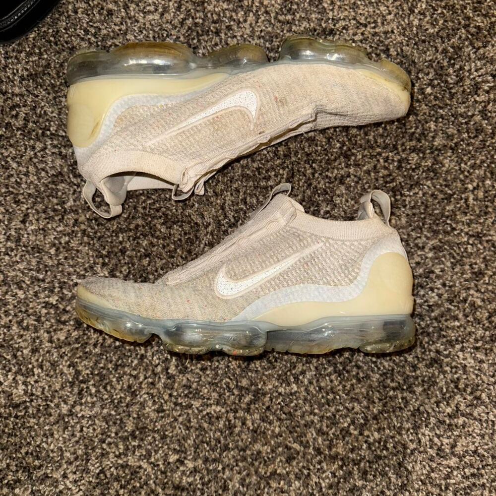 Nike Cream VaporMax Sneakers Modern Design